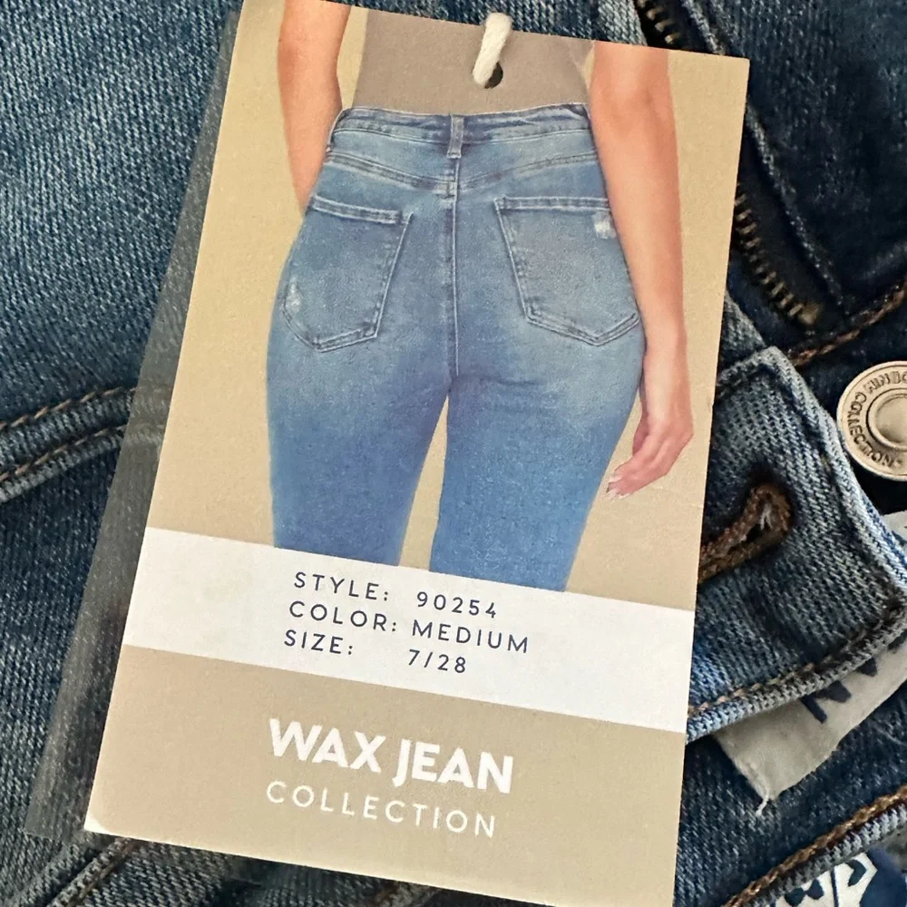 Wax Jean Light Blue Distressed Women’s Jeans - Picture 6 of 6